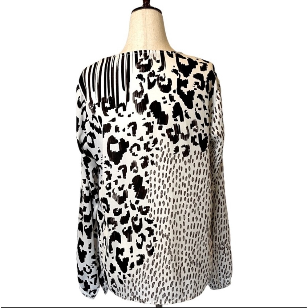 CAbi Animal Print Leopard & Stripes Wrap Blouse Top Silky Lightweight Size L - Picture 5 of 16
